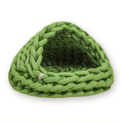 Chunky Knit Cat Cave Nest Bed, Ø30–50 cm, 4 Colours