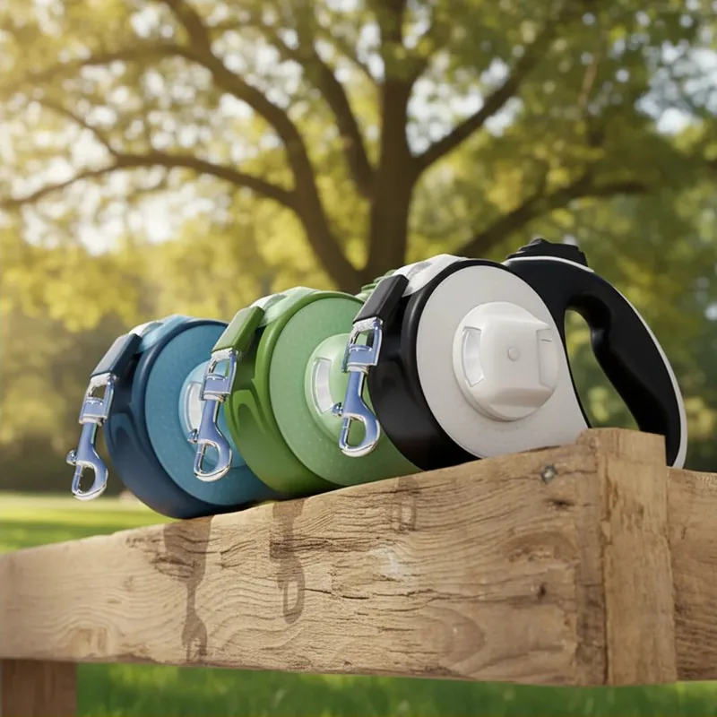 Retractable Dog Leash 5 m with LED Light and Poop Bag Dispenser